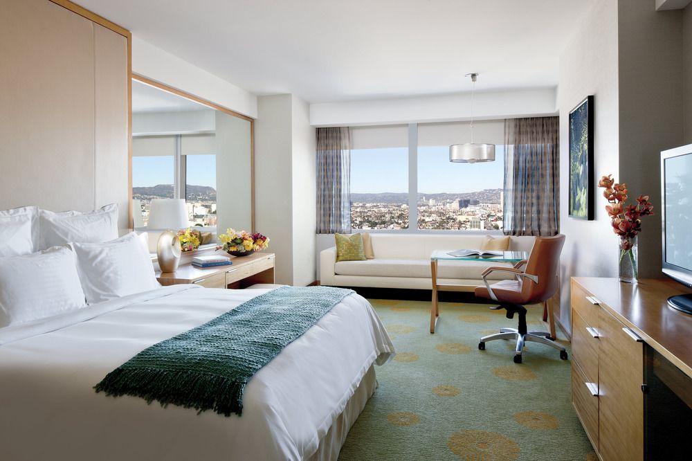 The Ritz-carlton, Angeles L.a. Live Hotel