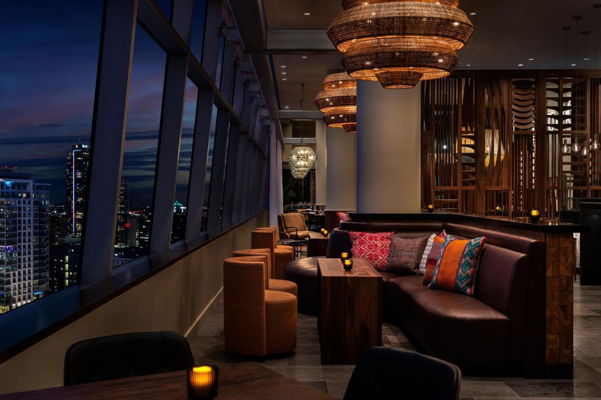 The Ritz-carlton, Angeles L.a. Live 5*