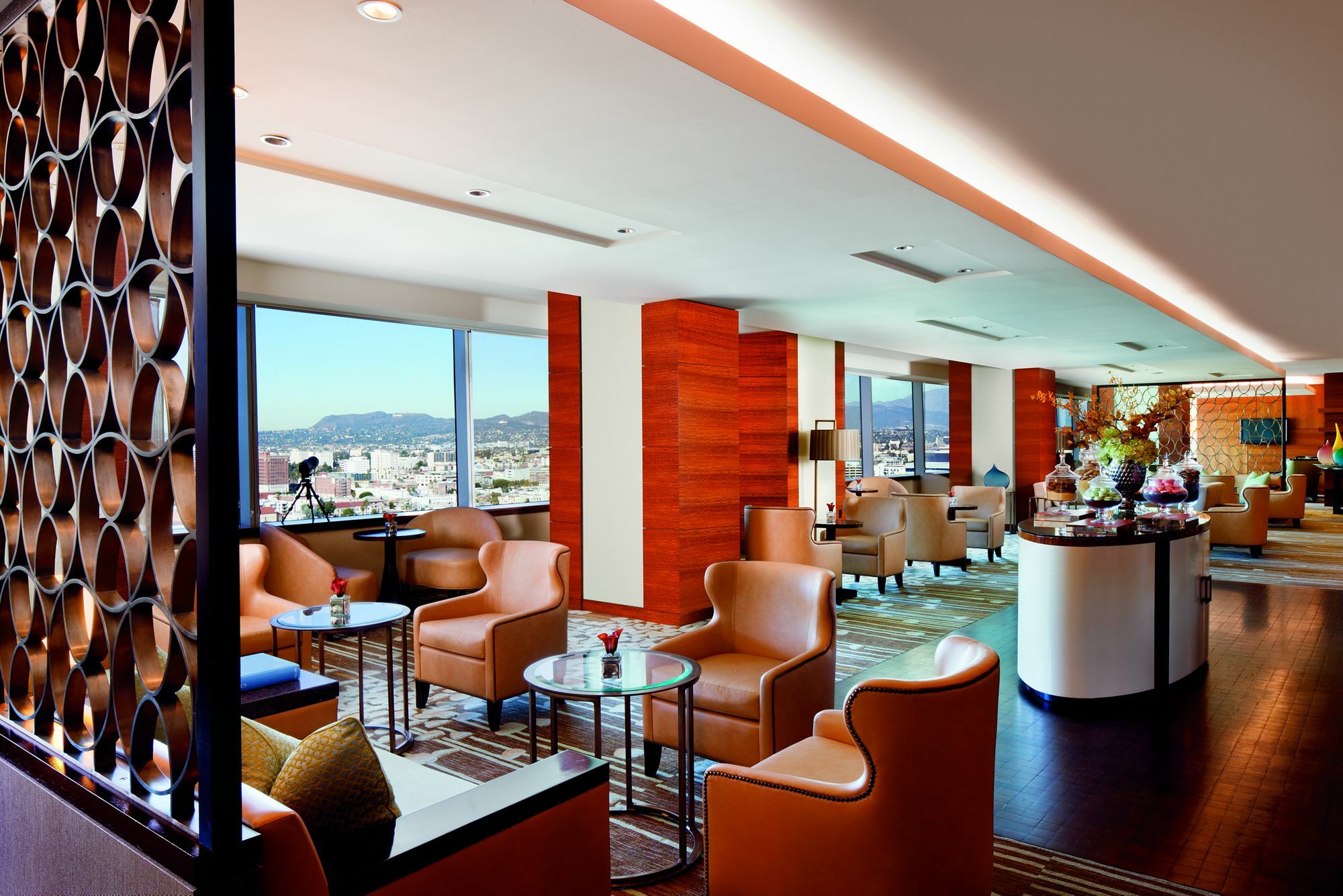 The Ritz-carlton, Angeles L.a. Live 5*