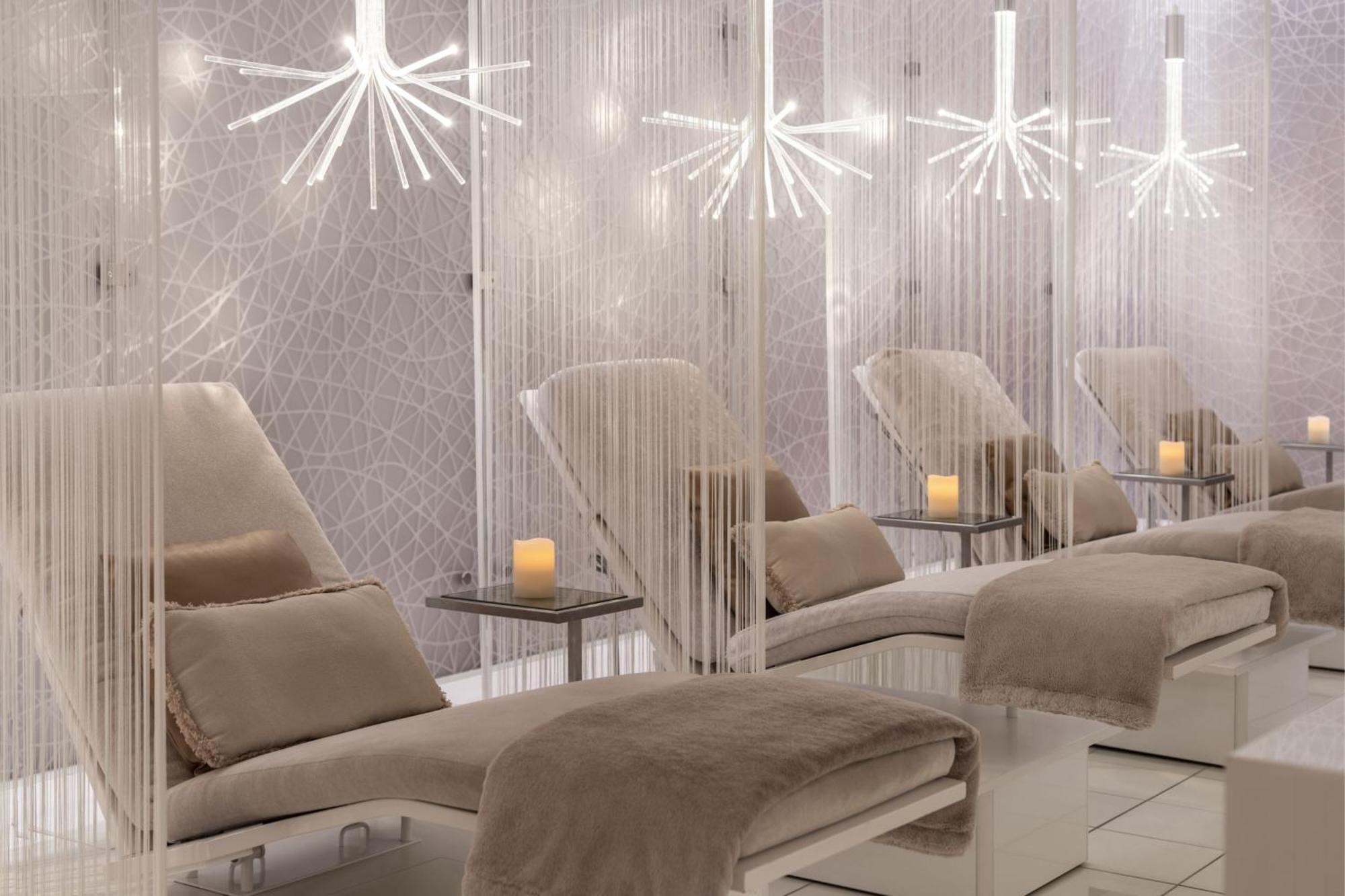 The Ritz-carlton, L.a. Live Hotel